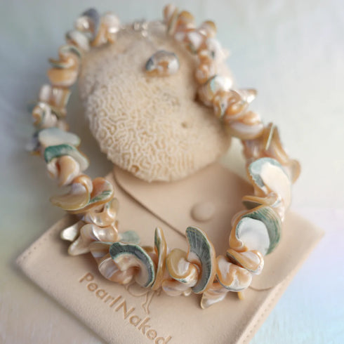 PEARL NAKED WATER KISS NECKLACE